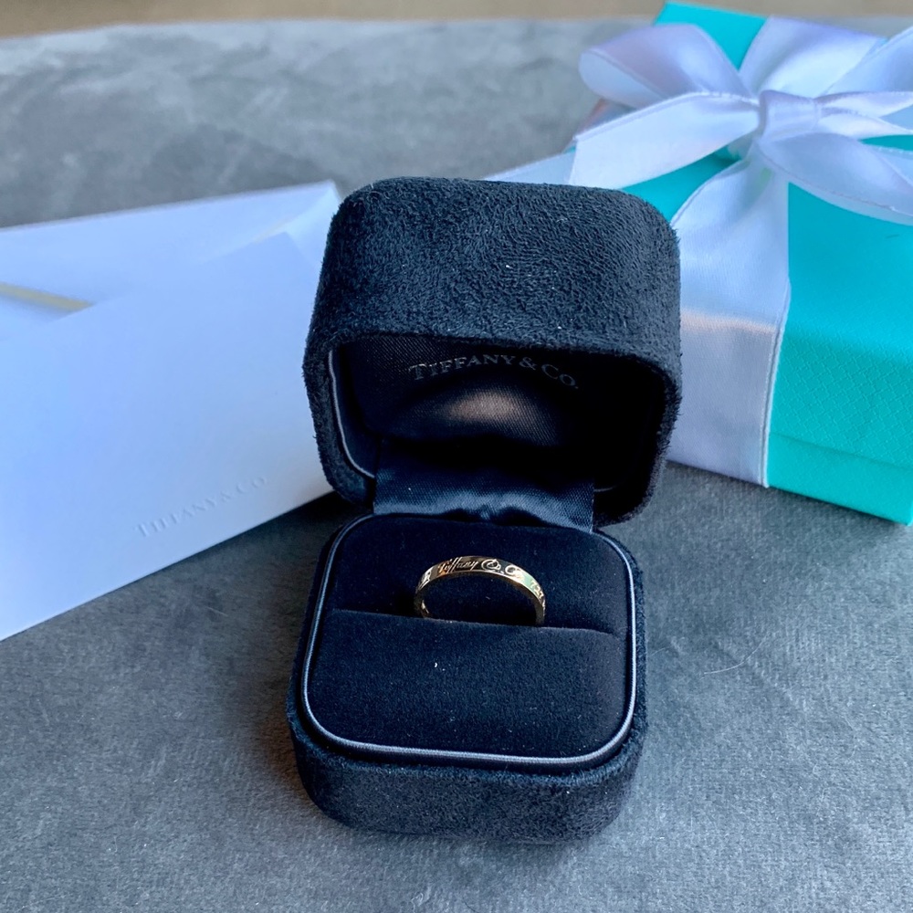 18K Gold Tiffany & Co. Notes Ring